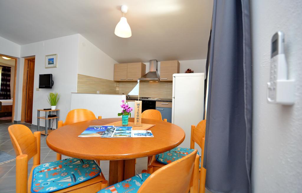 Apartment Marijana Vir Eksteriør billede