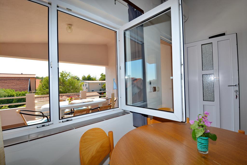 Apartment Marijana Vir Eksteriør billede