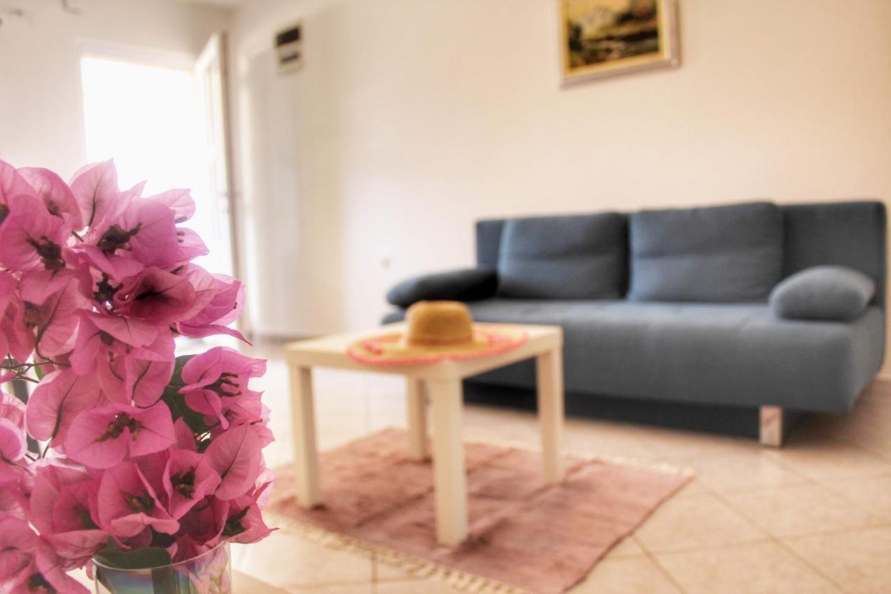 Apartment Marijana Vir Eksteriør billede